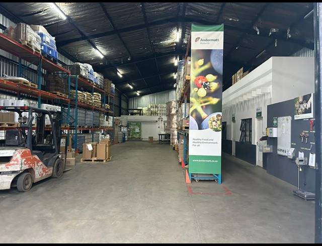 INDUSTRIAL PROPERTY TO RENT IN MERRIVALE
